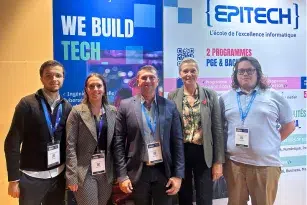 Direction, partenaires et étudiants à l'Epitech Summit école d'informatique Marseille