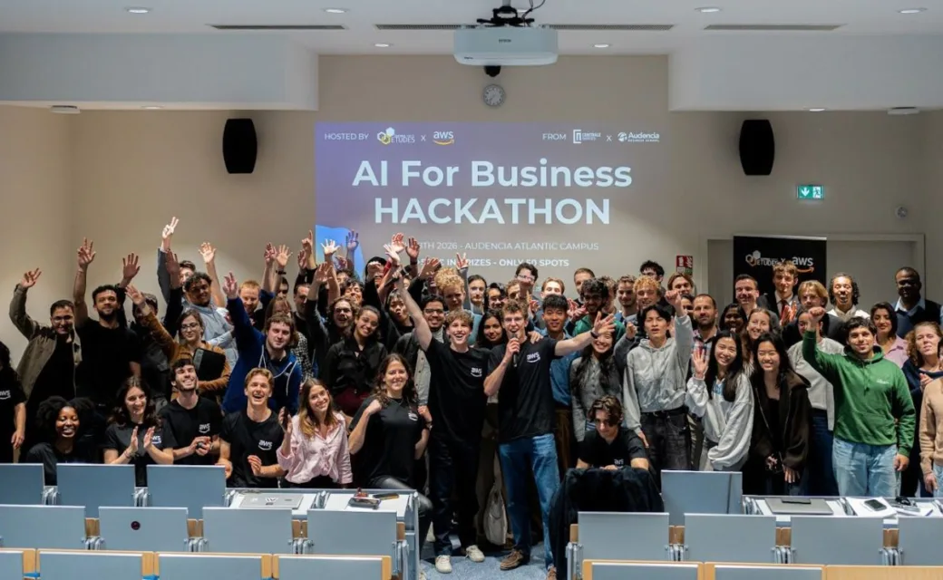 Hackathon IA for Business&nbsp;: il n’avait jamais touché à ces outils, mais un étudiant d&rsquo;Epitech Nantes remporte le défi ALTEN