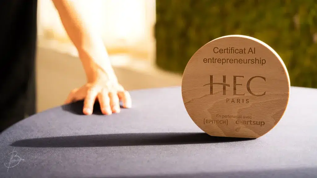 Le trophée de la certification sur l'entrepreneuriat à HEC Paris