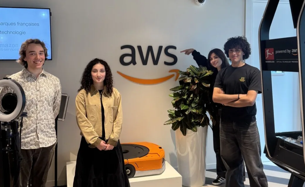 AWS Immersion Day à La Défense&nbsp;: quatre étudiants d&rsquo;Epitech Strasbourg dans les bureaux d&rsquo;Amazon