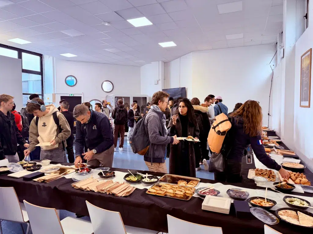 Buffet du hackathon Epitech x NFL x AWS