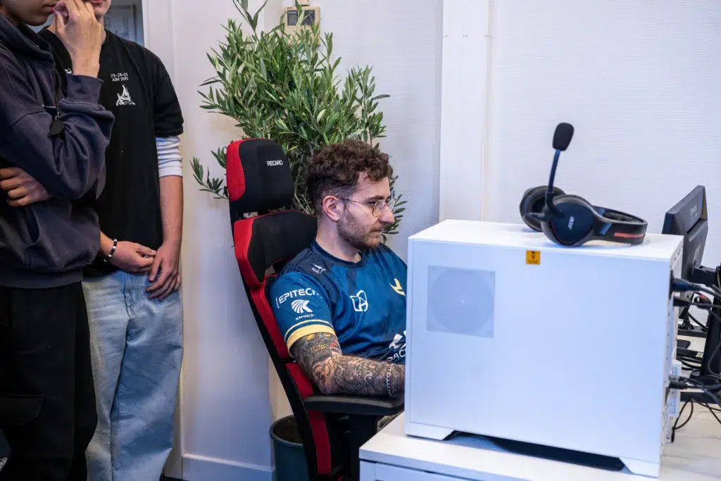Steelback de Skillcamp à la 404CONFOUND 2026 pour 1v1 League of Legends
