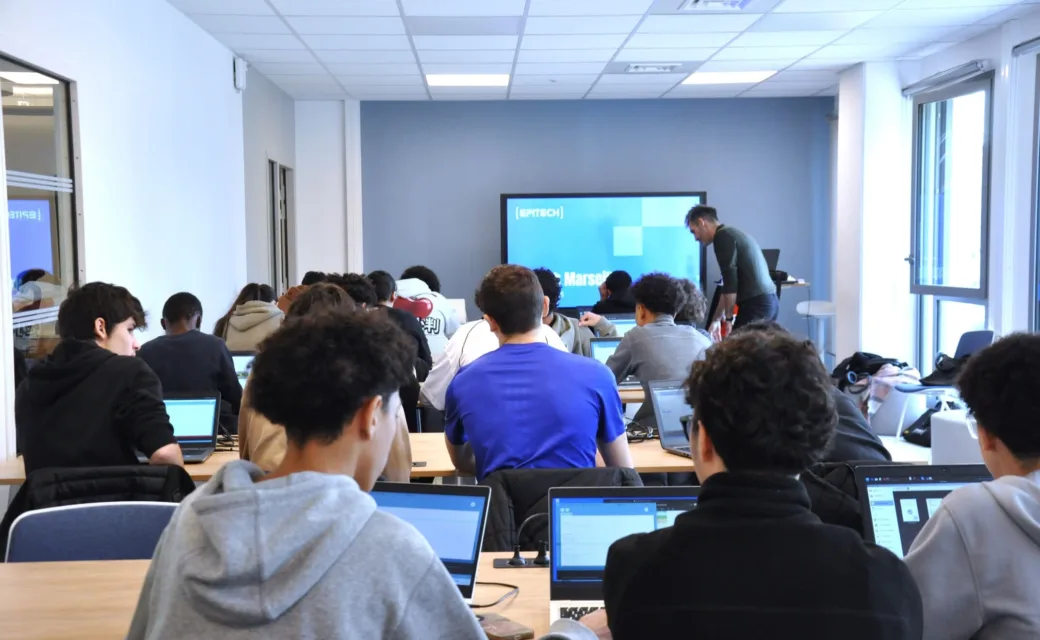 Du lycée au campus Epitech Marseille&nbsp;: une immersion à la programmation avec le lycée Victor Hugo
