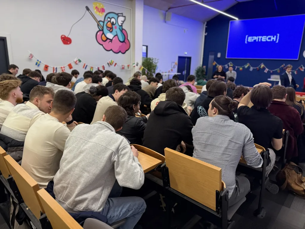 Epitech Lyon etudiants en groupe