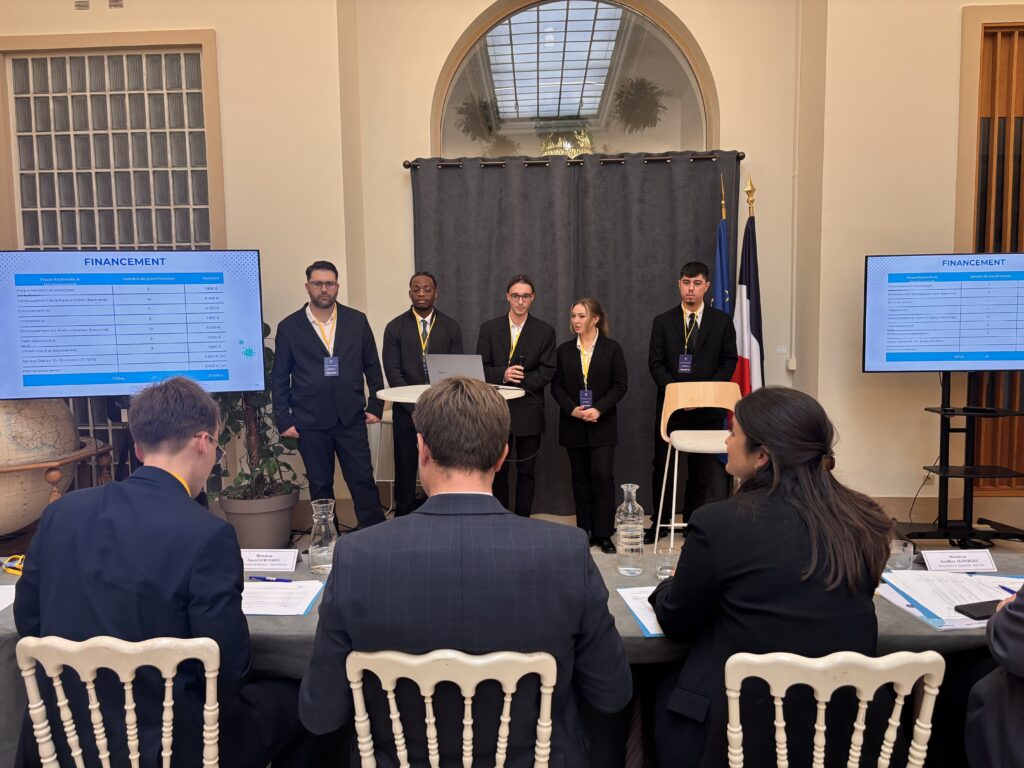 Étudiants Epitech durant le Hackathon Présidence de la République 