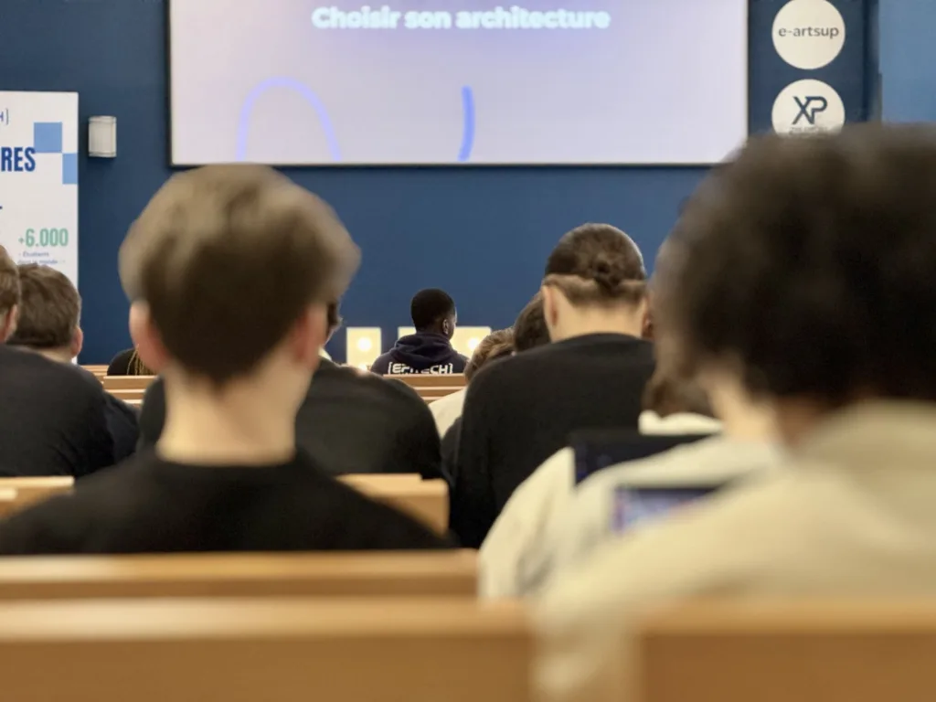 Etudiants epitech summit lyon en conférence